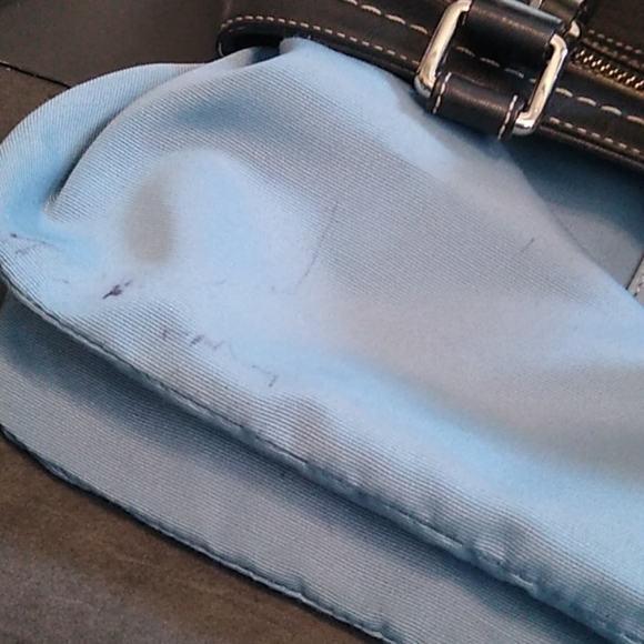 Coach - Picture 10 of 12